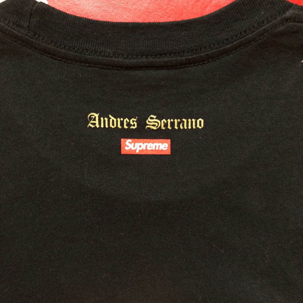 Supreme tee - Picture 3 of 3
